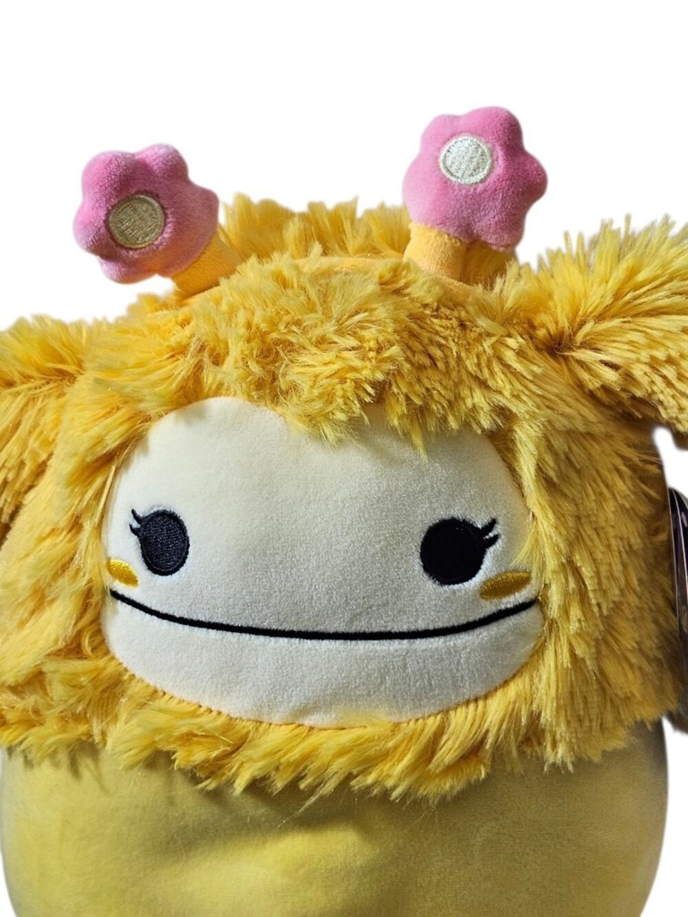 NEW Squishmallows 8” Inch Nomi the Yellow Bigfoot w/ Floral Headband EASTER 2026 - Picture 8 of 8
